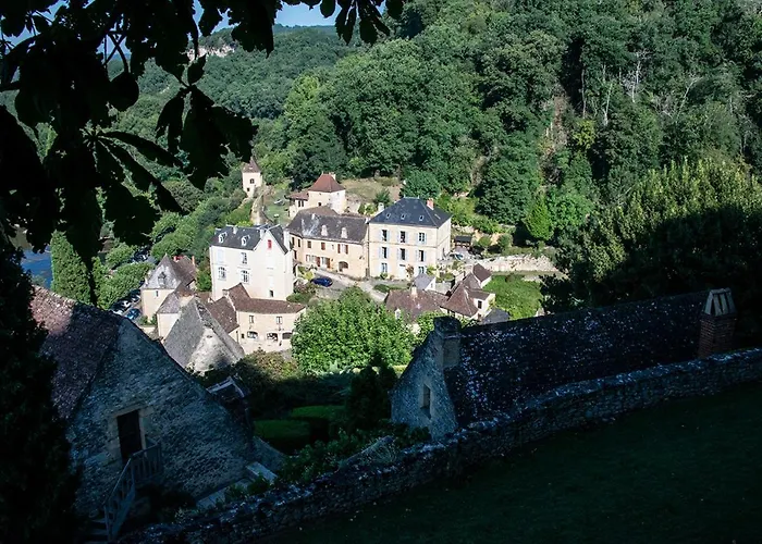 La Source, Beynac, Dordogne Гостевой дом 3*