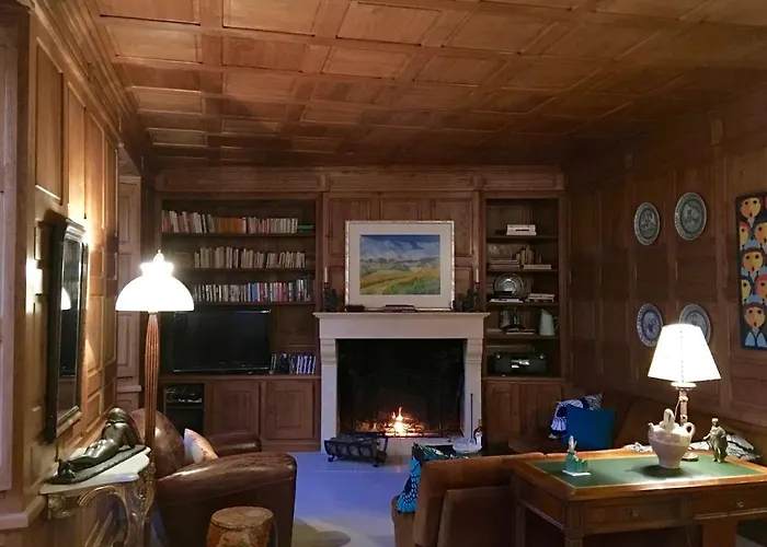 La Source, Beynac, Dordogne 3* Бейнак-э-Казенак