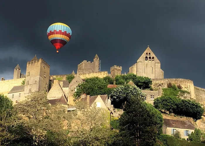 Гостевой дом La Source, Beynac, Dordogne 3*